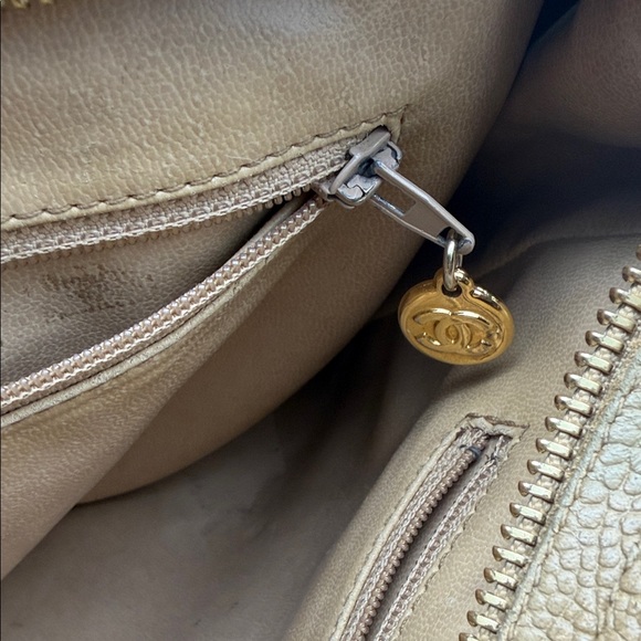 Chanel Triple CC Tote Bag in Caviar Leather - Picture 11 of 16